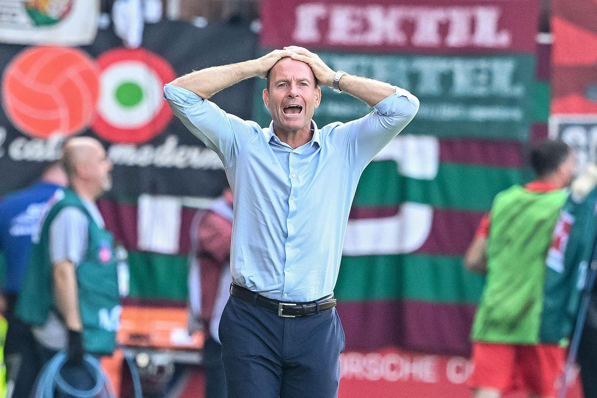 Augsburg St. Pauli Tipp Bild zeigt FCA-Trainer Jess Thorup © dpa picture alliance / Alamy Stock Photo