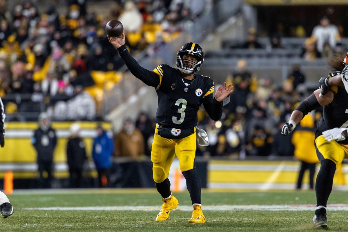 Ravens Steelers Bild zeigt Russell Wilson © Associated Press / Alamy Stock Photo