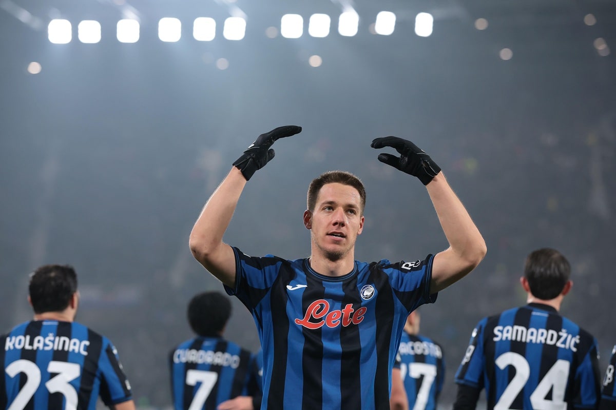 Como Atalanta Bergamo Tipp Bild zeigt Mario Pasalic © Sportimage Ltd / Alamy Stock Photo